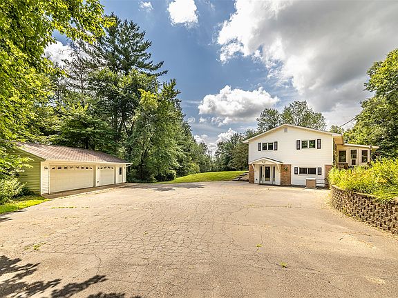 2nd image of N6988 Torgerson Road