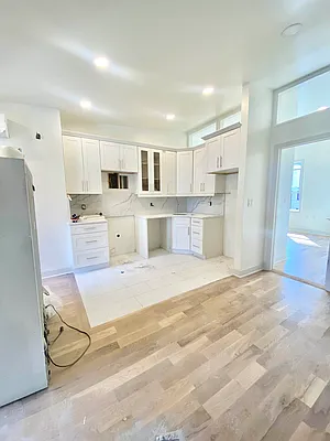 Rented by Your Space New York | media 17