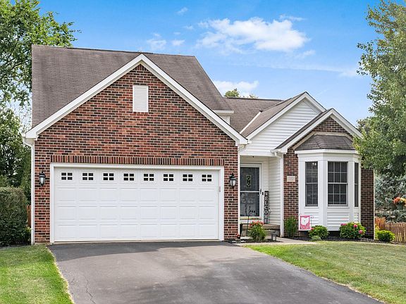3rd image of 453 Heartland Meadows Ct