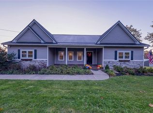 112 Justice Dr, Valencia, PA 16059