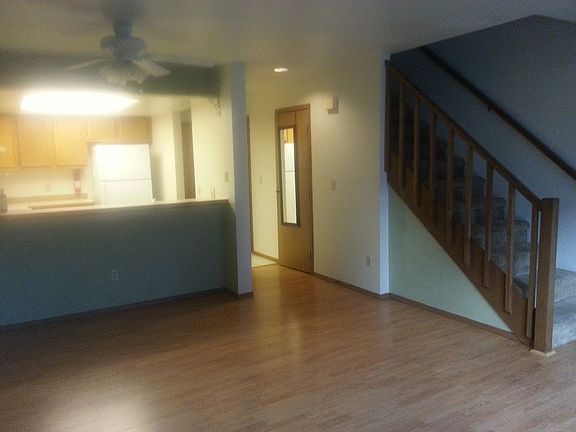 4th image of 1305 28th Ave APT 2