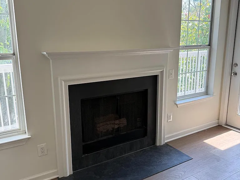 1704 Lake Shore Crest Dr #32 — Photo 8