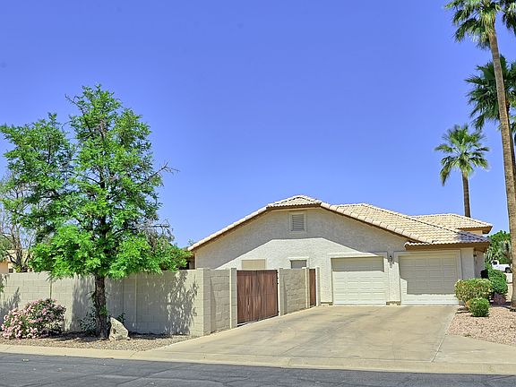 3rd image of 23160 N 88th Dr