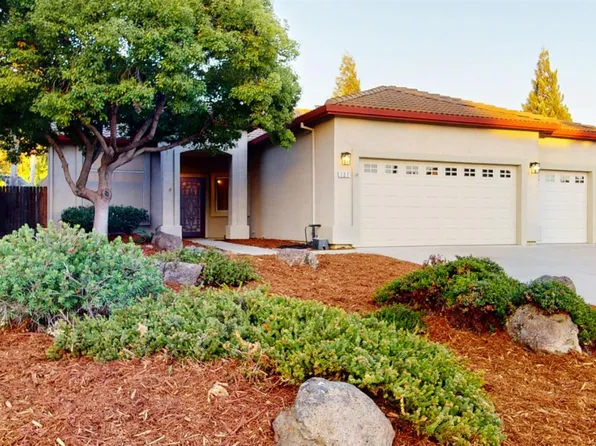 127 Douglas Dr, Lincoln, CA 95648
