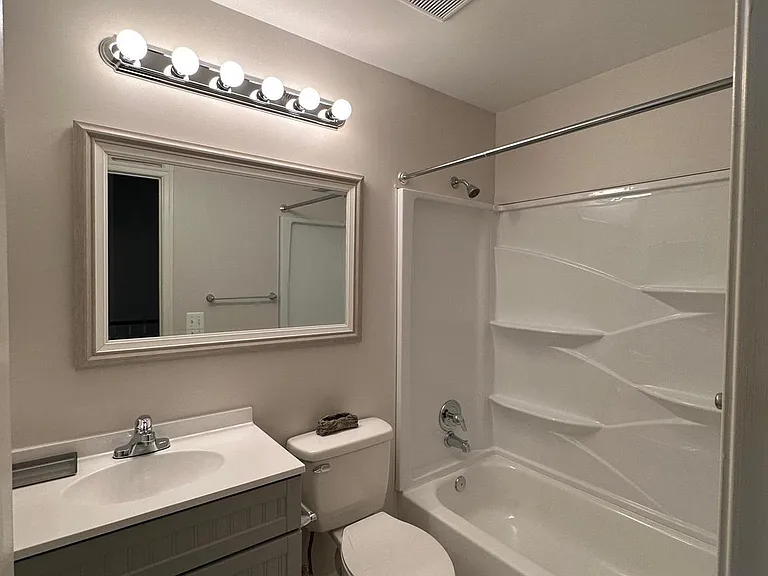 10603 Brice Ct — Photo 31
