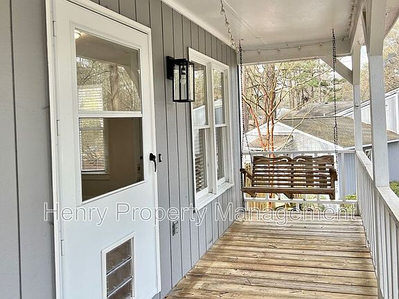 2nd image of 150 Carmichael Ct