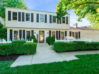 1 Bedford Ln, Geneva, IL, 60134