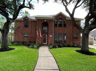 2129 Somerset Pointe Dr, League City, TX 77573