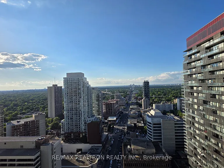 8 Eglinton Ave E #2605 — Photo 26