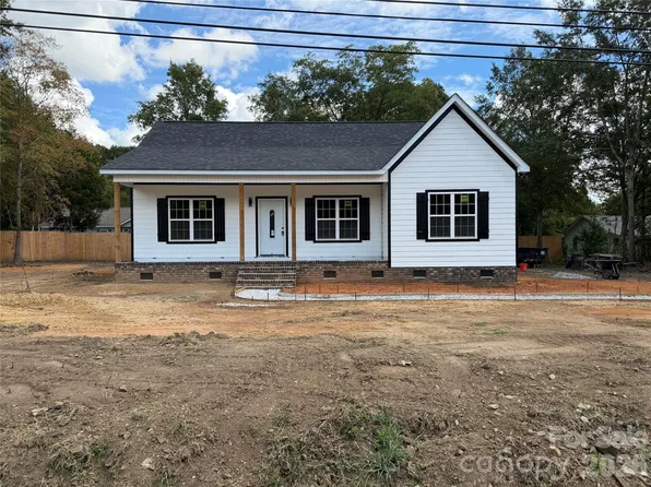 764 Old York Rd, Chester, SC 29706