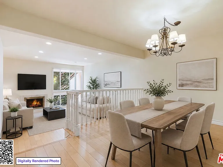 17241 Palisades Cir — Photo 2