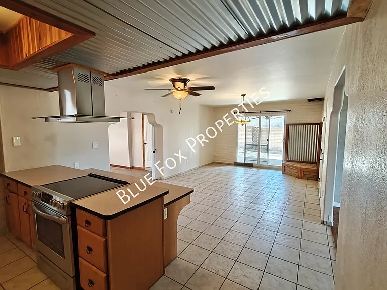 9742 E Cannon Pl — Photo 12