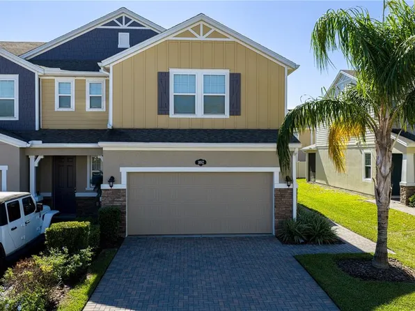 18912 Ulmus St, Lutz, FL 33558