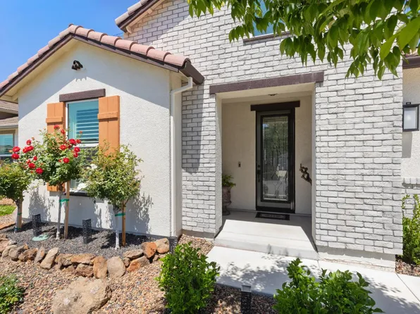 4750 Peace Lily Ln, Roseville, CA 95747