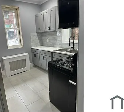 3 bed, 1250 sqft, $1,600 — Photo 1