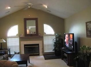 3633 Cedar Cir, Powell, OH