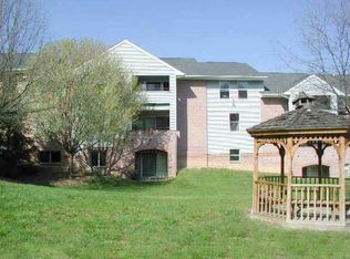 6 Cameron Ct APT L, Nottingham, MD 21236