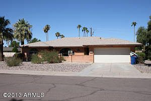 1st image of 2406 E Huntington Dr