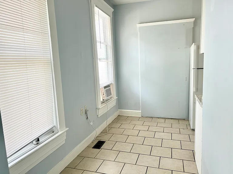 214 N 17th St #2 — Photo 7