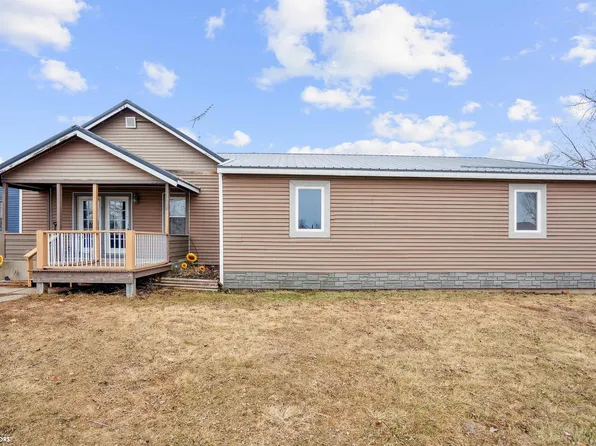 304 N 11th Ave, Marshalltown, IA 50158