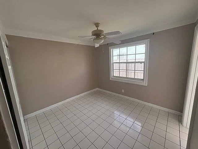 3115 Windsor Ave #1 — Photo 10