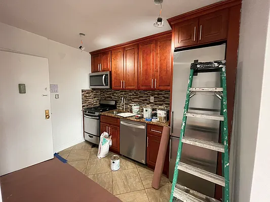 Rented by EXR | media 5