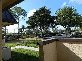 2 bed, 900 sqft, $2,450 — Photo 2