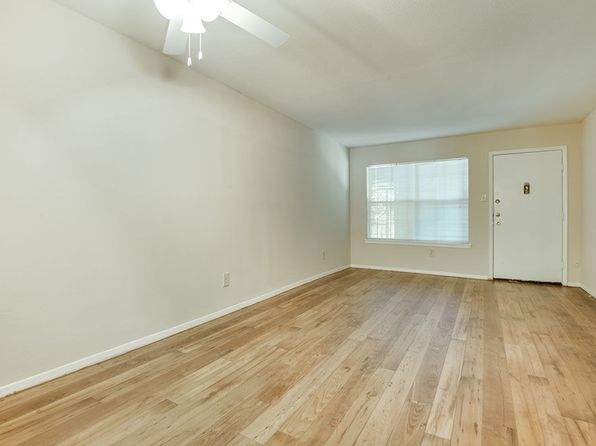 7000 Greenbriar Dr APT 26