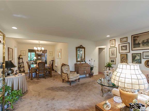 4th image of 21 Dolores Dr