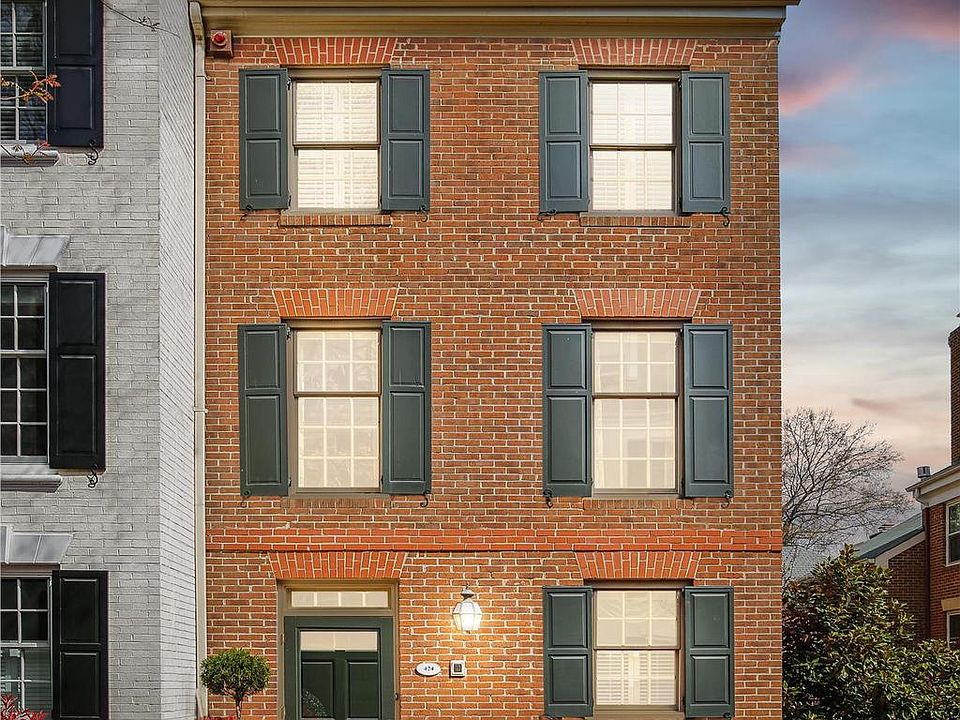 1st image of 424 N Saint Asaph St