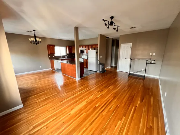 75 Sumner Ave Floor 2, Staten Island, NY 10314