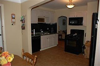 2nd image of 8905 Morton Ave