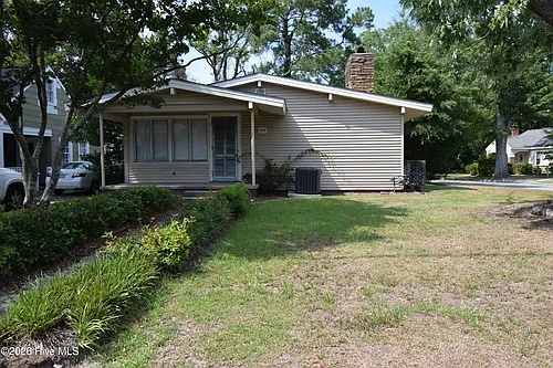 1509 E 4th St Photo 1 1509 E 4th St Photo 1