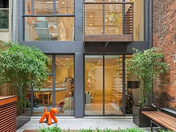 35 W 71st St Fl 1, New York, NY 10023