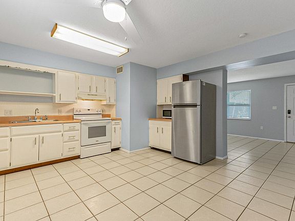 5th image of 331 S Brevard Ave APT B
