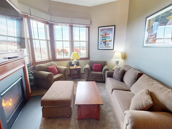 428 Allegheny Spgs, Snowshoe, WV 26209