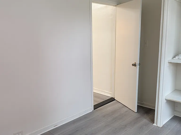 2550 Holland Ave #1FT — Photo 10