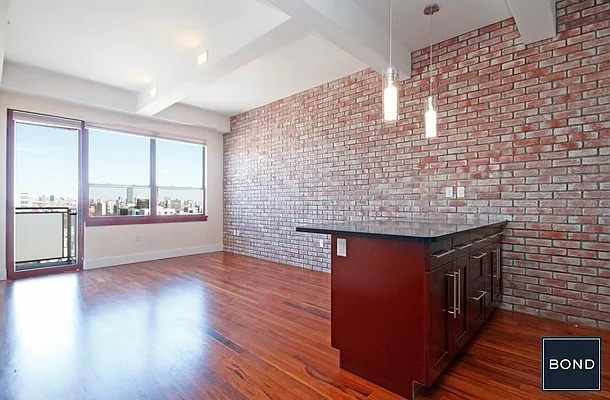 Rented by Bond New York | media 19