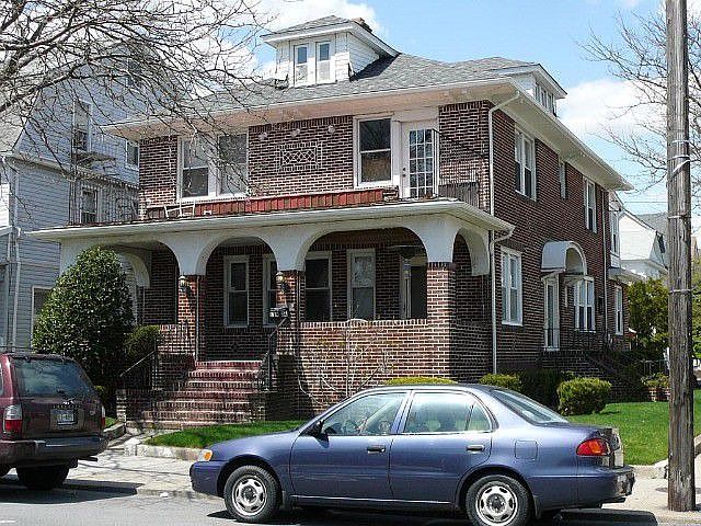 1st image of 11904 Rockaway Beach Blvd