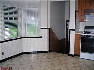 5th image of 1511 Central Ave