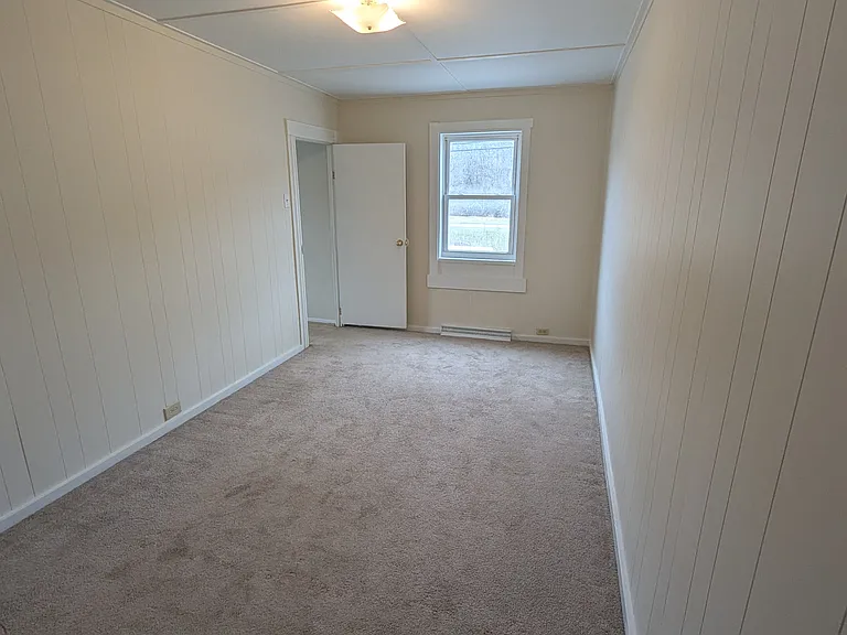 311 E Barr St — Photo 8