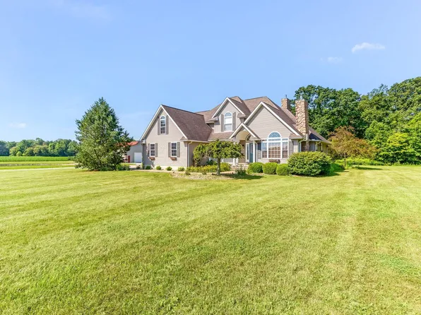 6247 State Route 61 N, Shelby, OH 44875