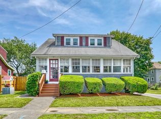 19 Hillside Rd, Dedham, MA 02026