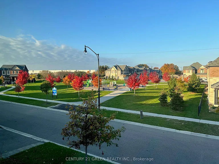 37 Prairie Creek Cres — Photo 16