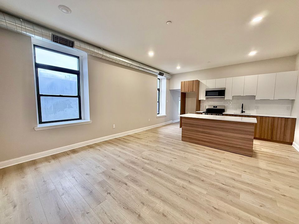 1st image of 1032 N 48th St #D-1d