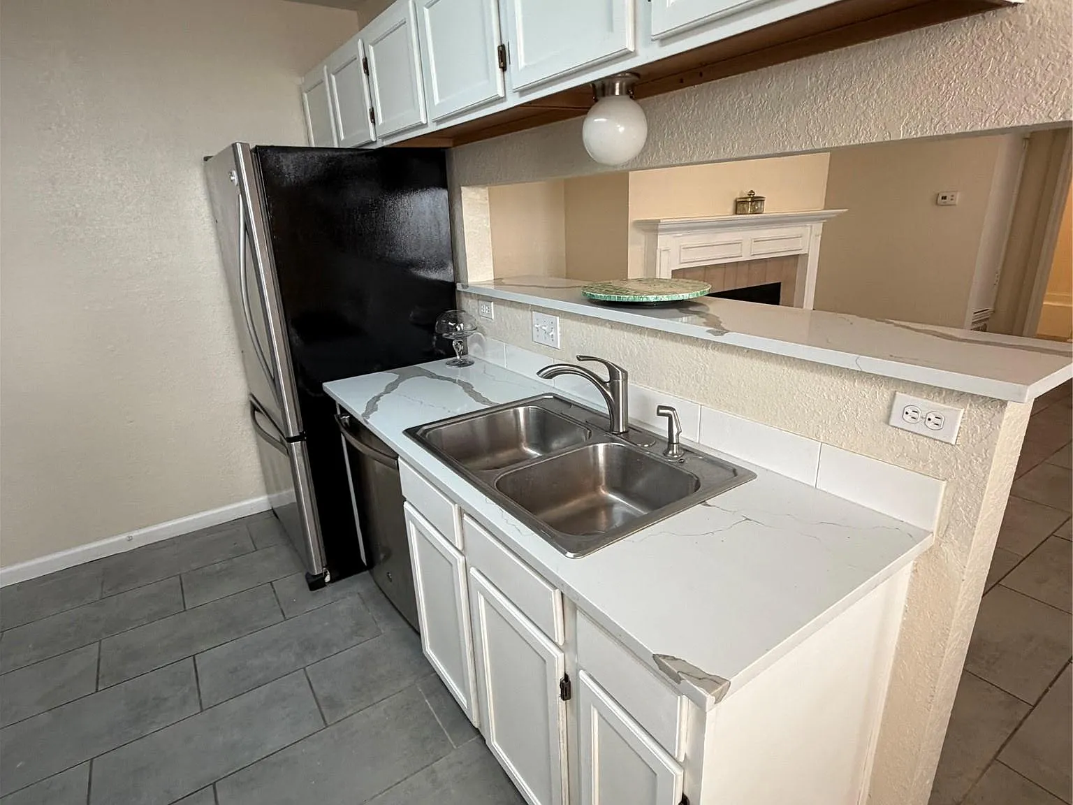 2 bed, 2.0 bath, 900 sqft, $1,495 — Photo 4