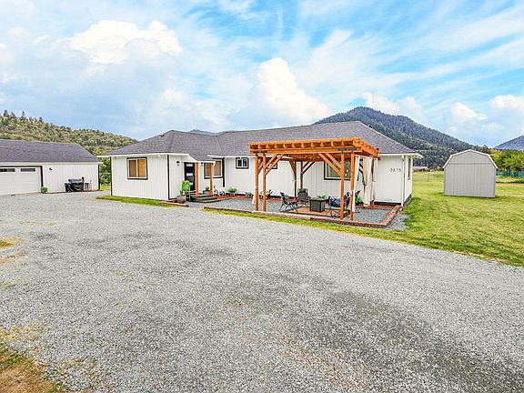 2nd image of 2315 NE Foothill Blvd