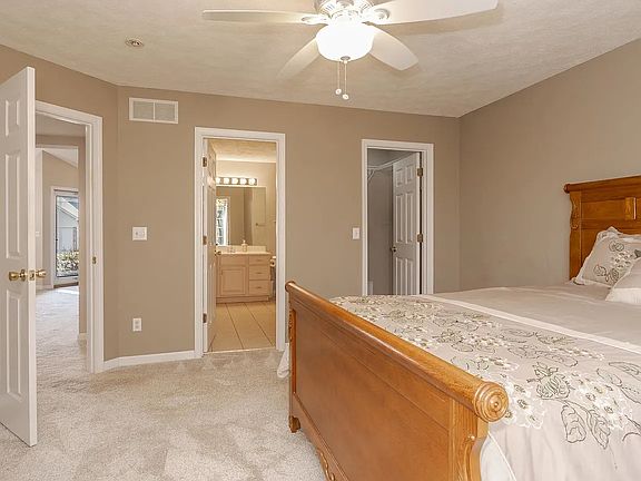 5th image of 1627 Frontier Dr