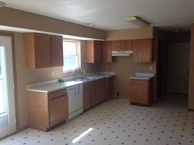 2nd image of 7343 Glensford Dr