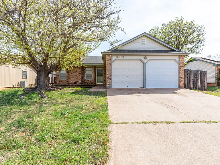 1689 Chachalaca Ln — Photo 3